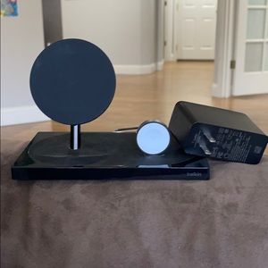 Belkin Duo Charging Dock